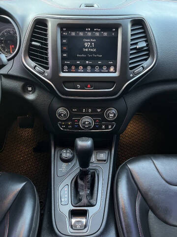 2020 Jeep Cherokee Trailhawk Elite