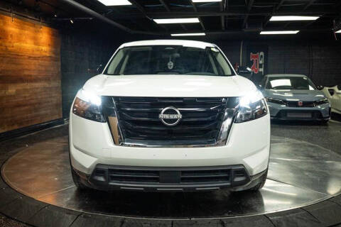 2024 Nissan Pathfinder S