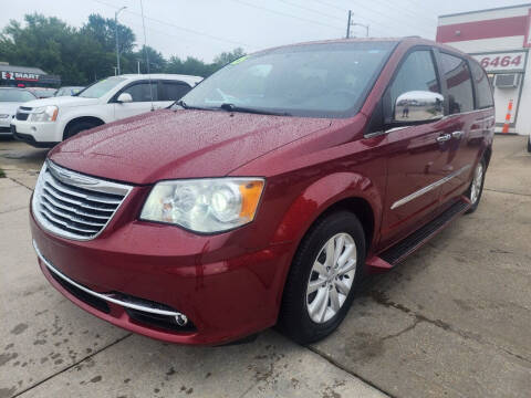 2015 Chrysler Town and Country for sale at Quallys Auto Sales in Olathe KS
