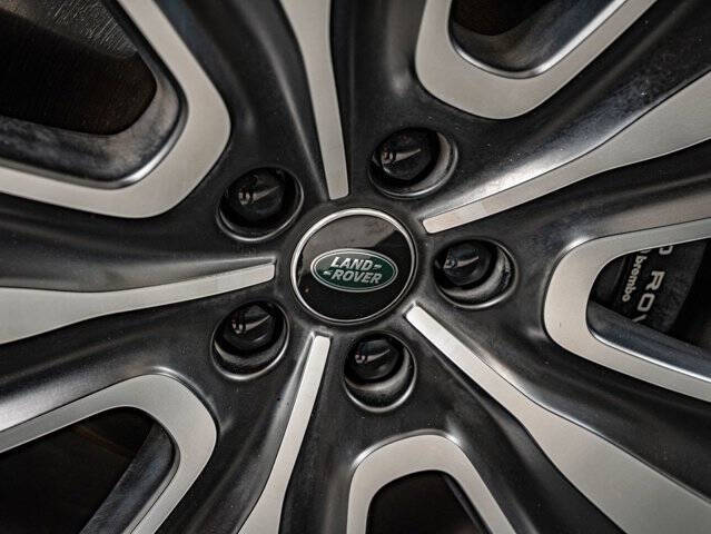 2025 Land Rover Range Rover P550e Autobiography
