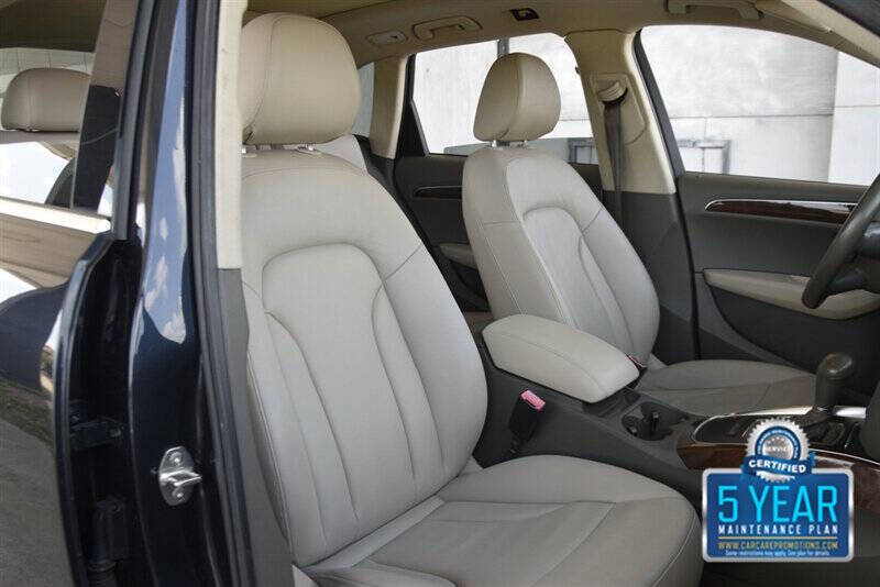 2012 Audi Q5 2.0T quattro Premium Plus