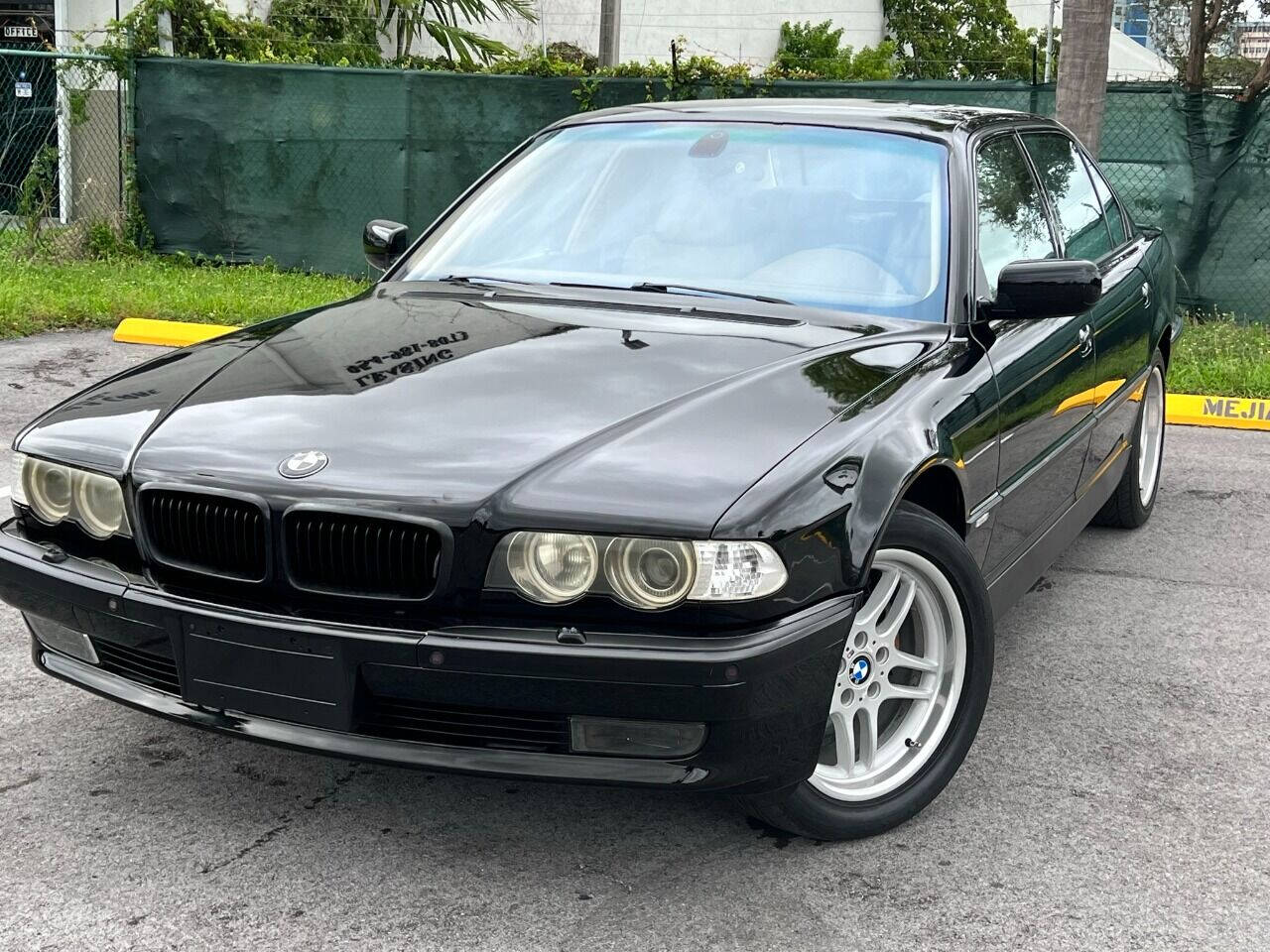 2000 BMW 7 Series  - $13,900