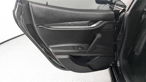 2019 Maserati Ghibli