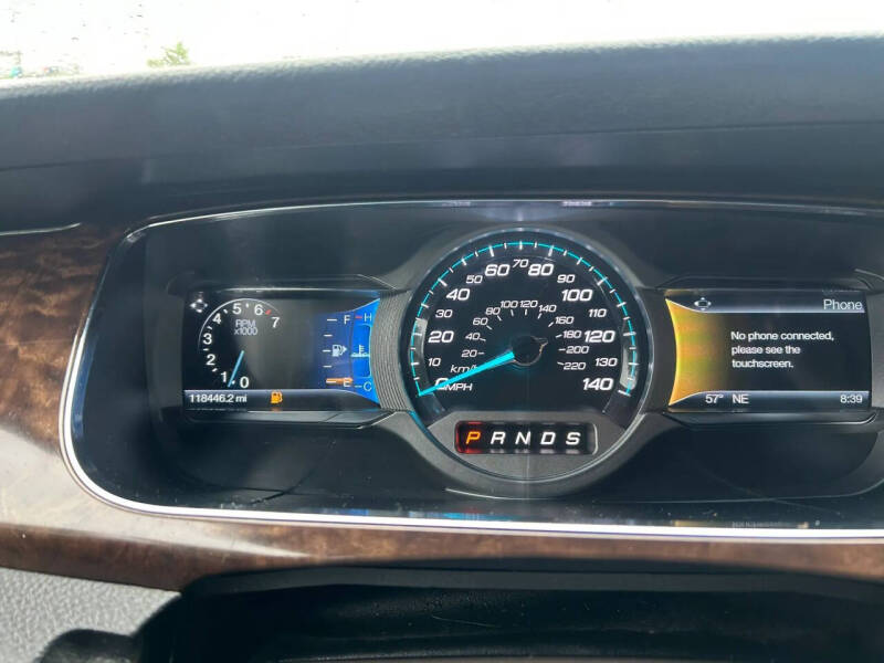 2018 Ford Taurus Limited