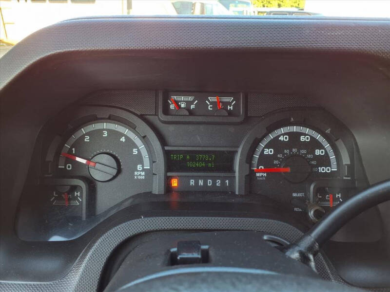 2013 Ford E-Series E-350 SD