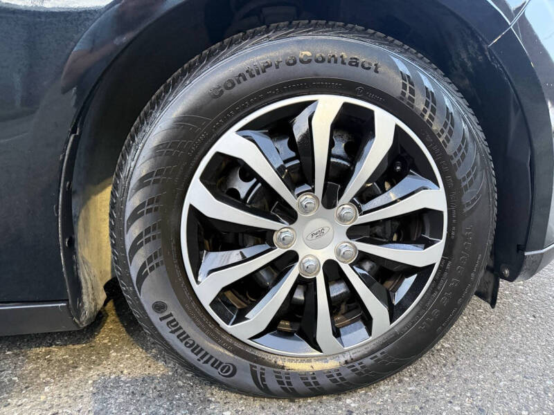 2017 Ford Focus S