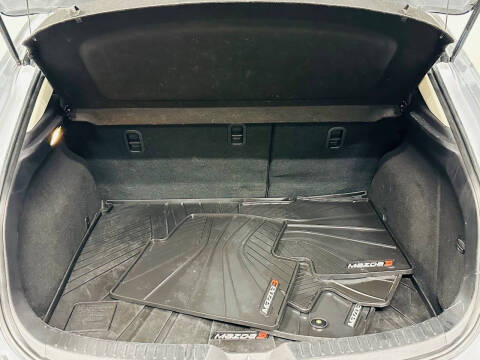 2018 Mazda MAZDA3 Touring