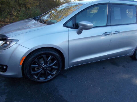 2019 Chrysler Pacifica Touring L Plus