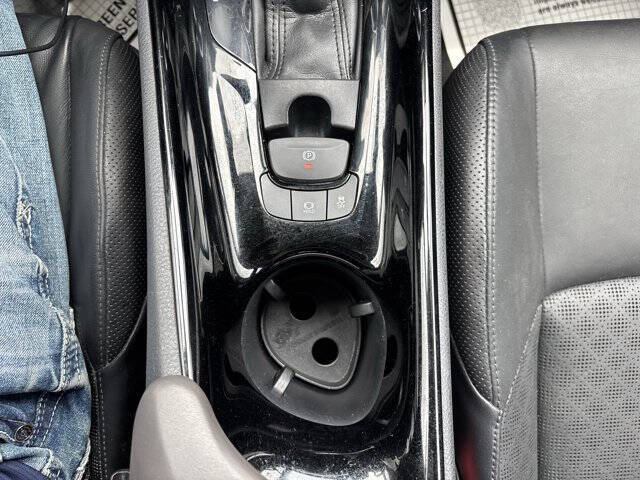 2021 Toyota C-HR LE