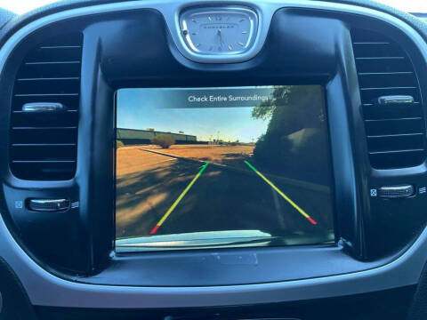 2022 Chrysler 300 Touring