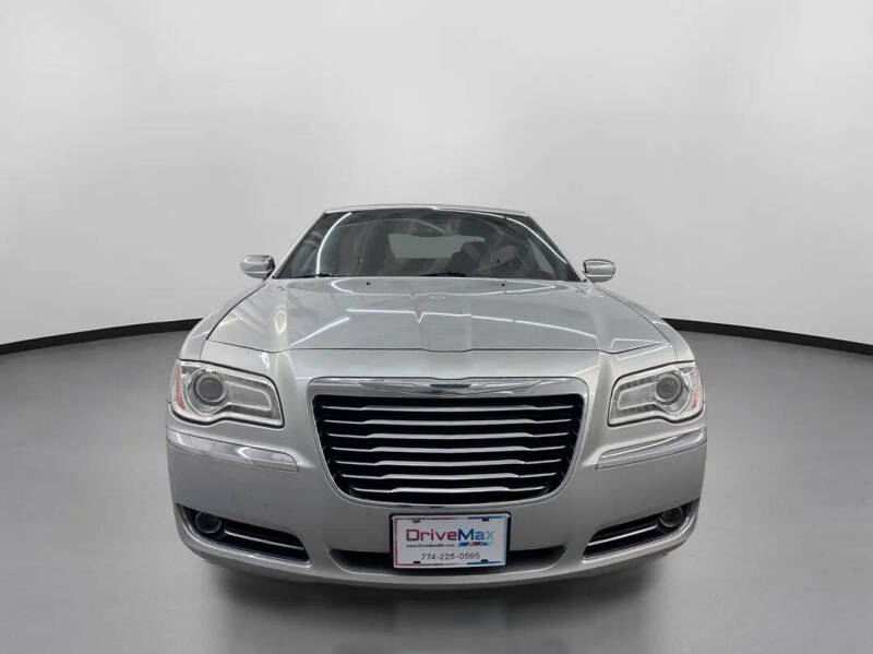 2011 Chrysler 300 Limited