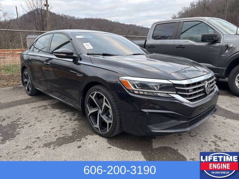 2021 Volkswagen Passat R-Line