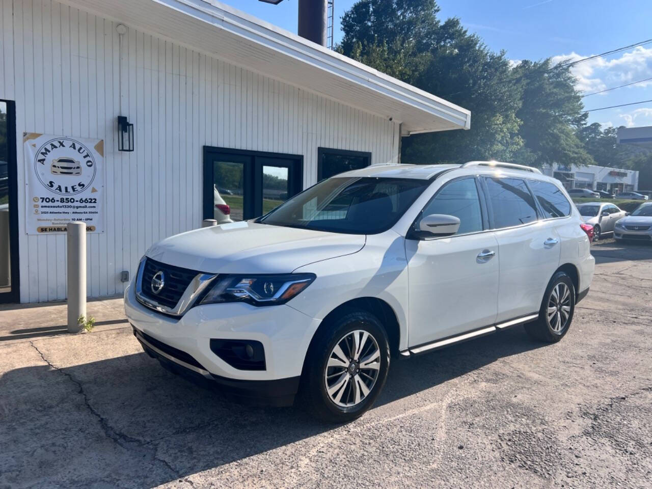 2017 Nissan Pathfinder for sale at AMAX AUTO in ATHENS, GA