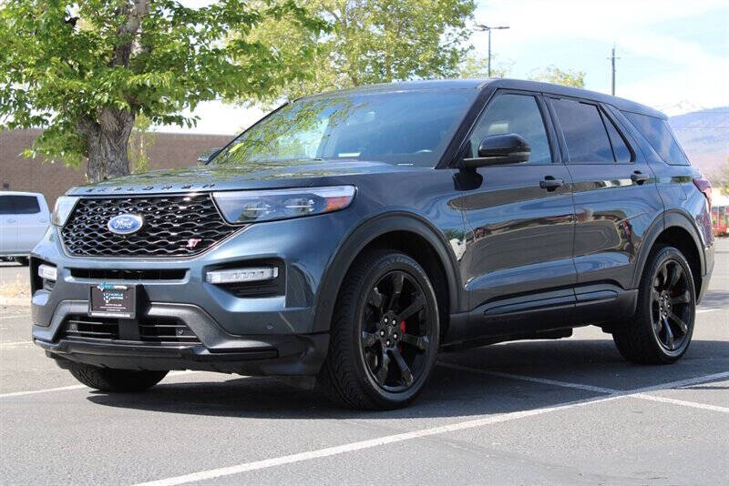 2022 Ford Explorer ST