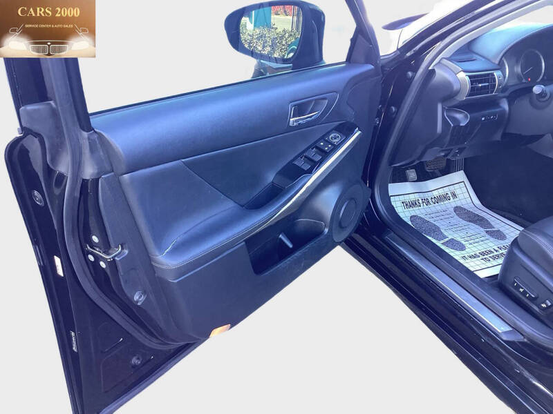 2016 Lexus IS 200t