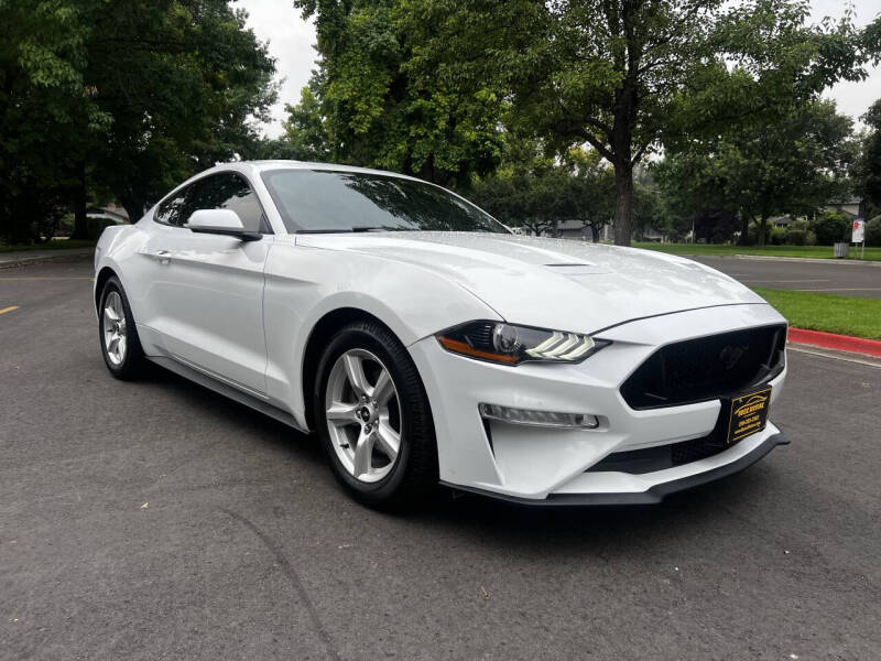 2019 Ford Mustang EcoBoost