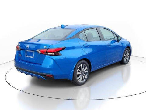 2023 Nissan Versa SV