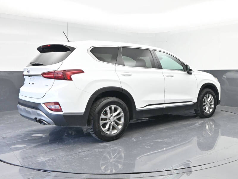 2020 Hyundai Santa Fe SE