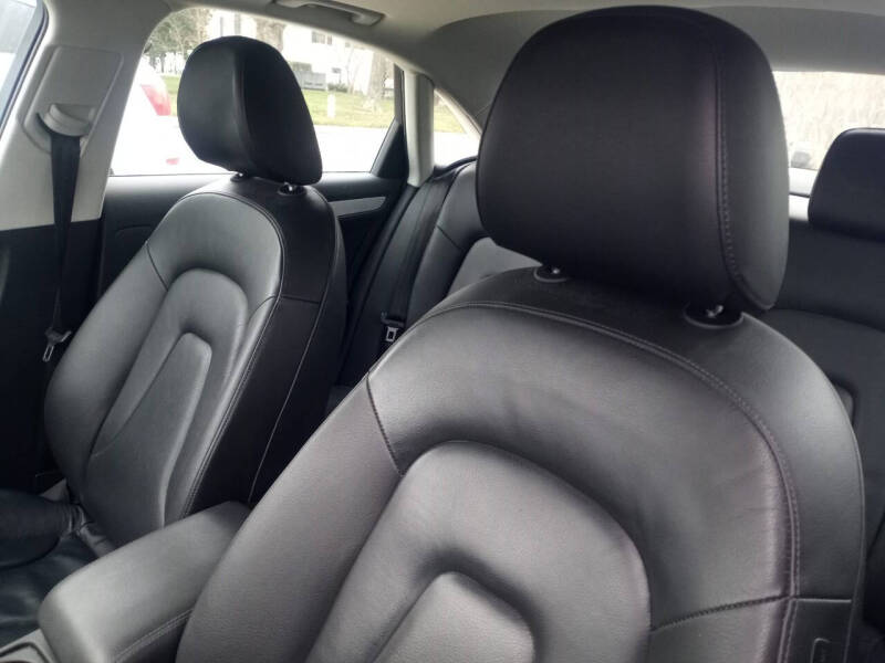 2011 Audi A4 2.0T quattro Prestige