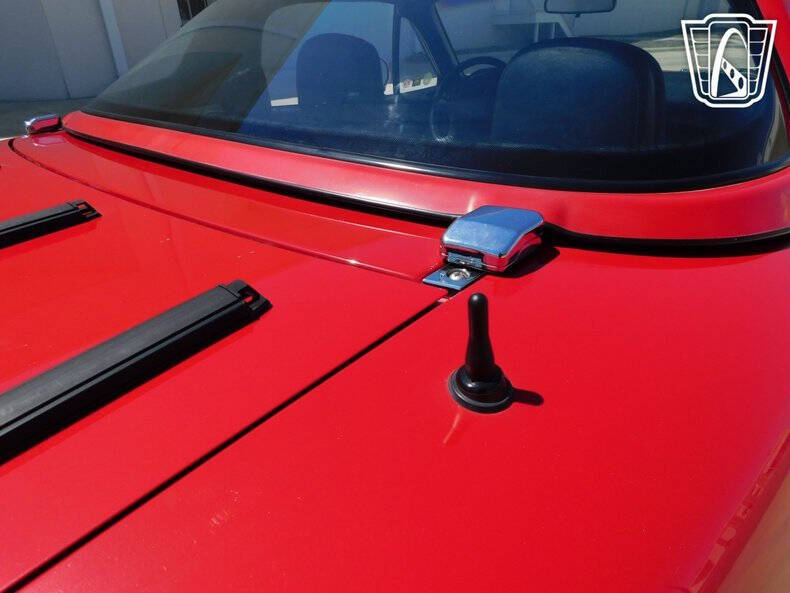 1990 Mazda MX-5 Miata