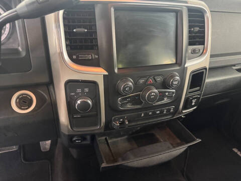 2016 RAM 3500 SLT