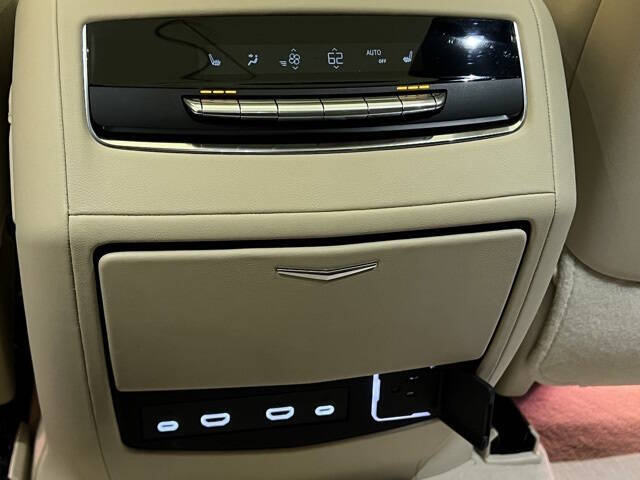 2024 Cadillac Escalade Premium Luxury