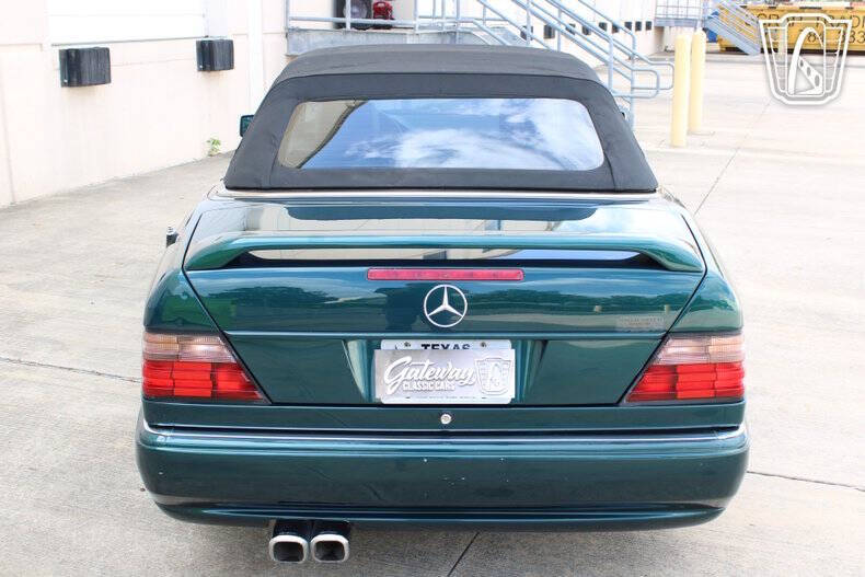 1994 Mercedes-Benz E-Class E 320