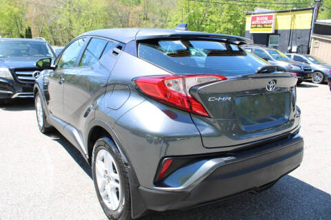 2021 Toyota C-HR LE