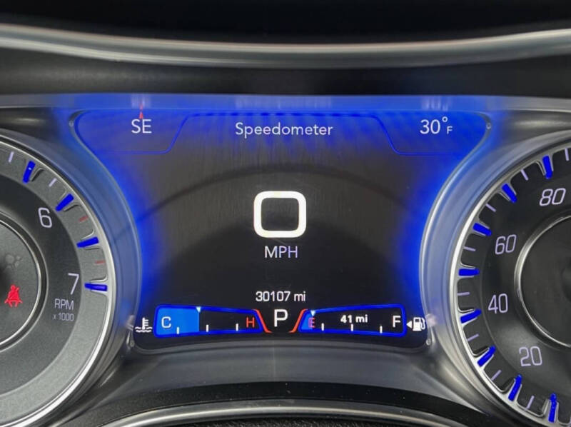 2020 Chrysler 300 Touring