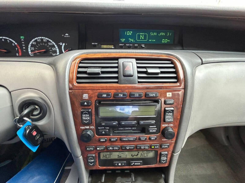 2000 Toyota Avalon XLS