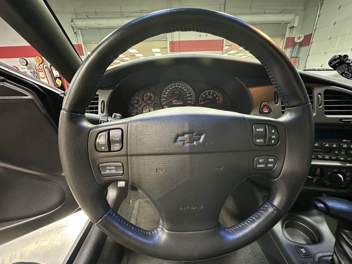 2002 Chevrolet Monte Carlo 12
