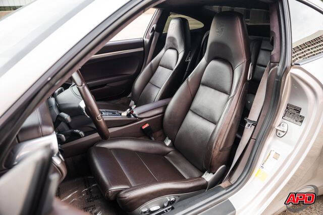 2013 Porsche 911 Carrera