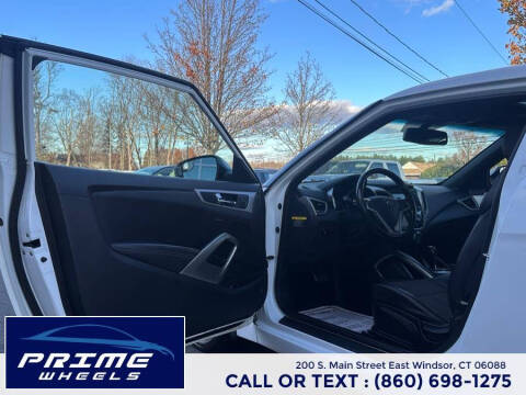 2016 Hyundai Veloster