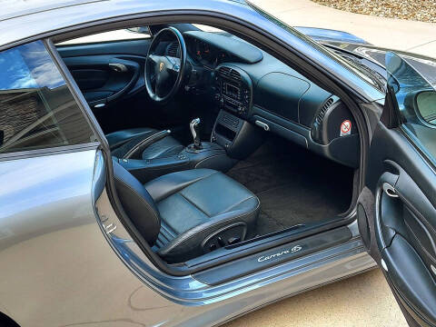 2004 Porsche 911 Carrera 4S