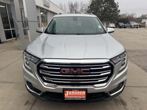 2022 GMC Terrain SLT
