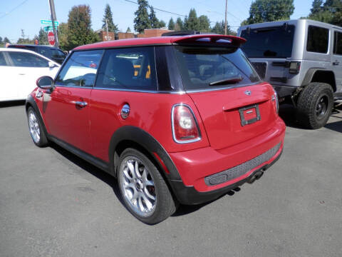 2009 MINI Cooper John Cooper Works