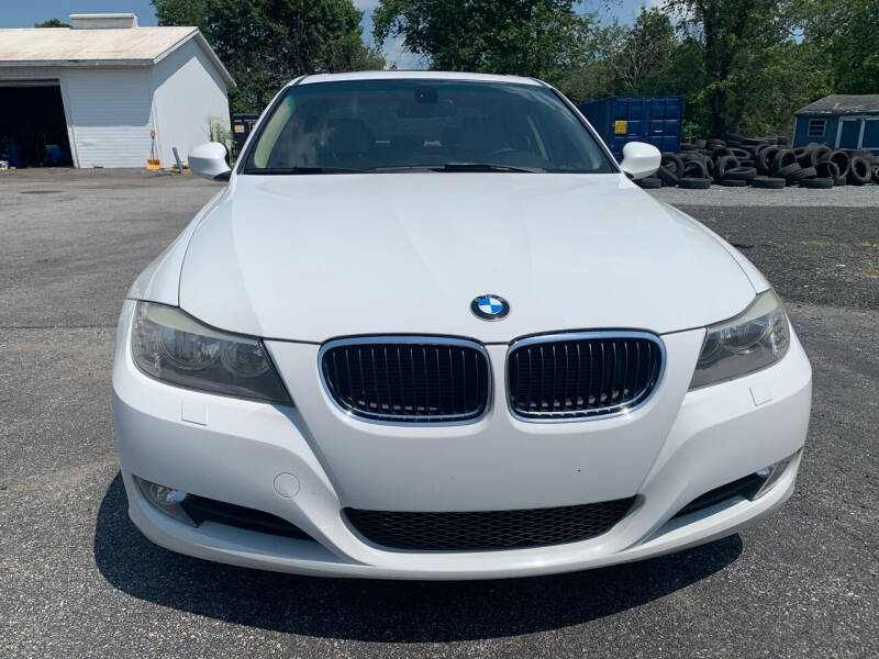 2011 BMW 3 Series for sale at Burkholder Motors in Middletown DE