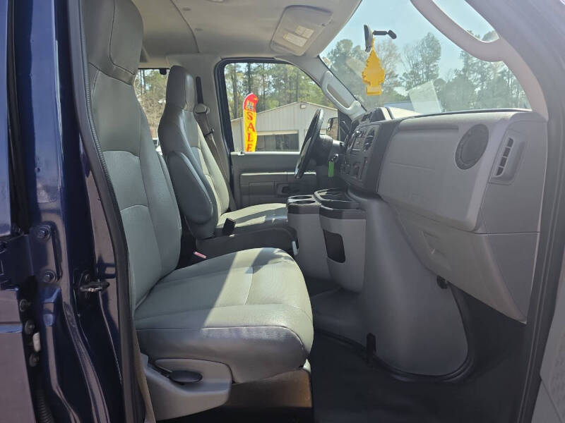 2014 Ford E-Series E-350 SD XL