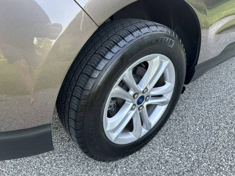 2019 Ford Edge SEL
