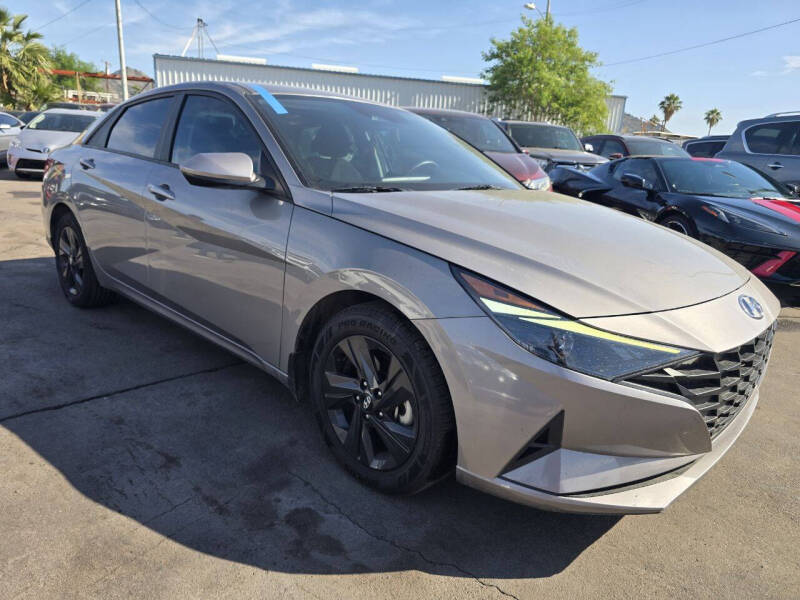 2023 Hyundai Elantra Hybrid Blue
