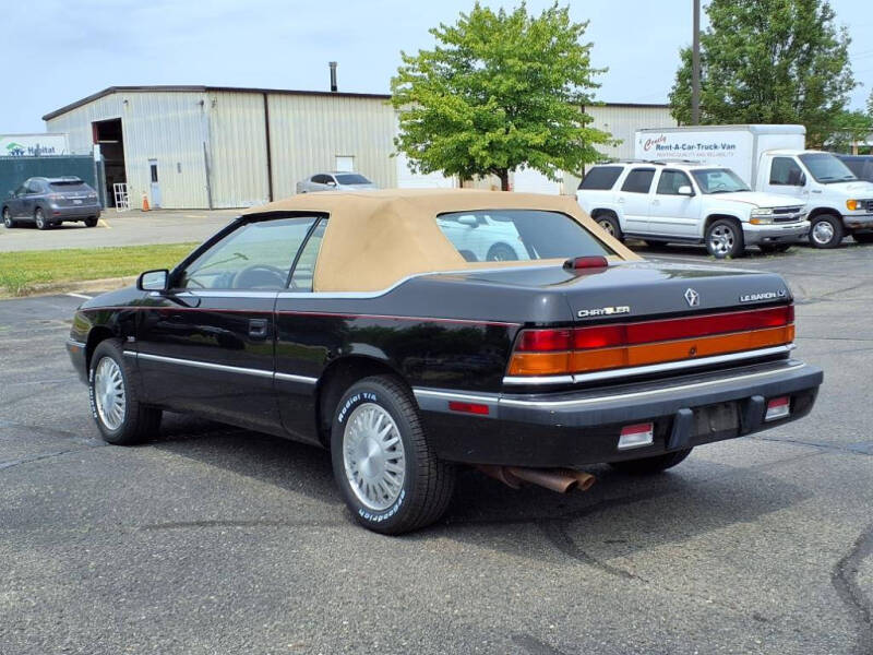 1993 Chrysler Le Baron LX