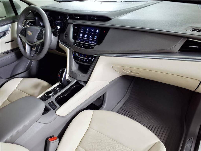 2020 Cadillac XT5 Premium Luxury