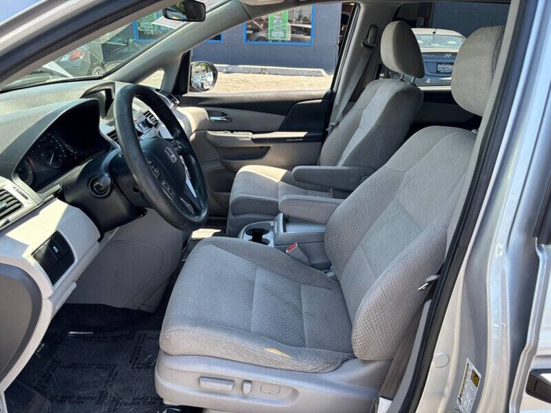 2014 Honda Odyssey LX