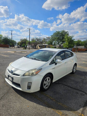 2011 Toyota Prius Two