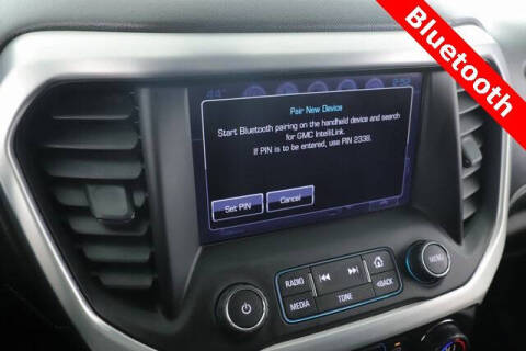 2017 GMC Acadia SLT-1