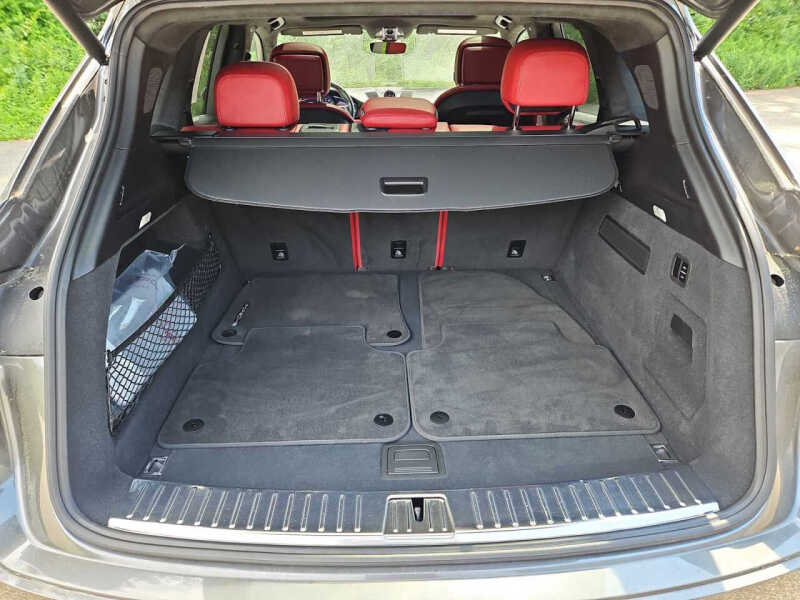 2023 Porsche Cayenne GTS