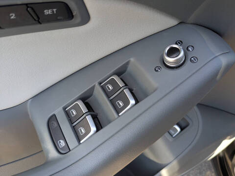 2015 Audi Q5 2.0T quattro Premium Plus