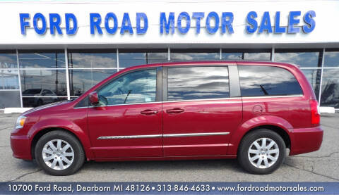 2016 Chrysler Town and Country for sale at Ford Road Motor Sales in Dearborn MI