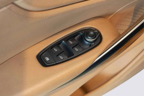 2022 Aston Martin DBX