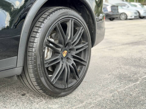 2015 Porsche Cayenne S